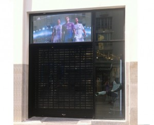 magasin-officiel-du-real_py__1794